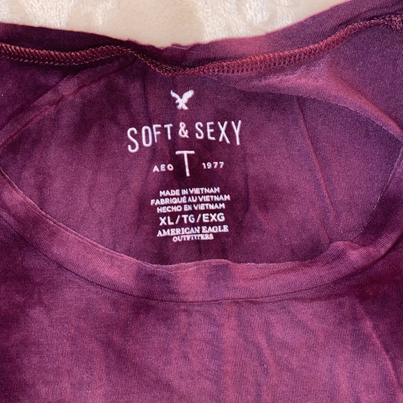 BUNDLE (4) 3 American Eagle Short Sleeve T Shirts and 1 Old Navy T Shirt - Picture 9 of 11